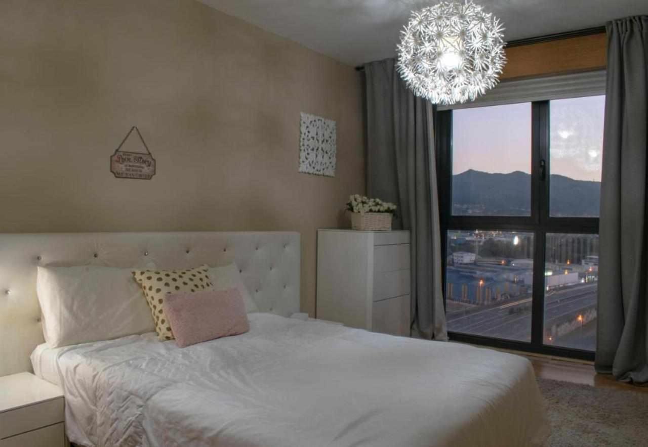 Апартаменты Apartamento Navia Виго Экстерьер фото